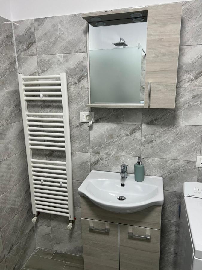 Apartament Alex Мангалия Екстериор снимка